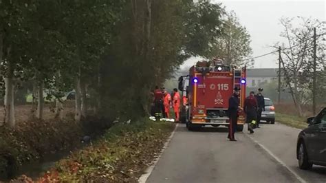 incontro orzinuovi|LINCONTRO DI ORZI, Barco